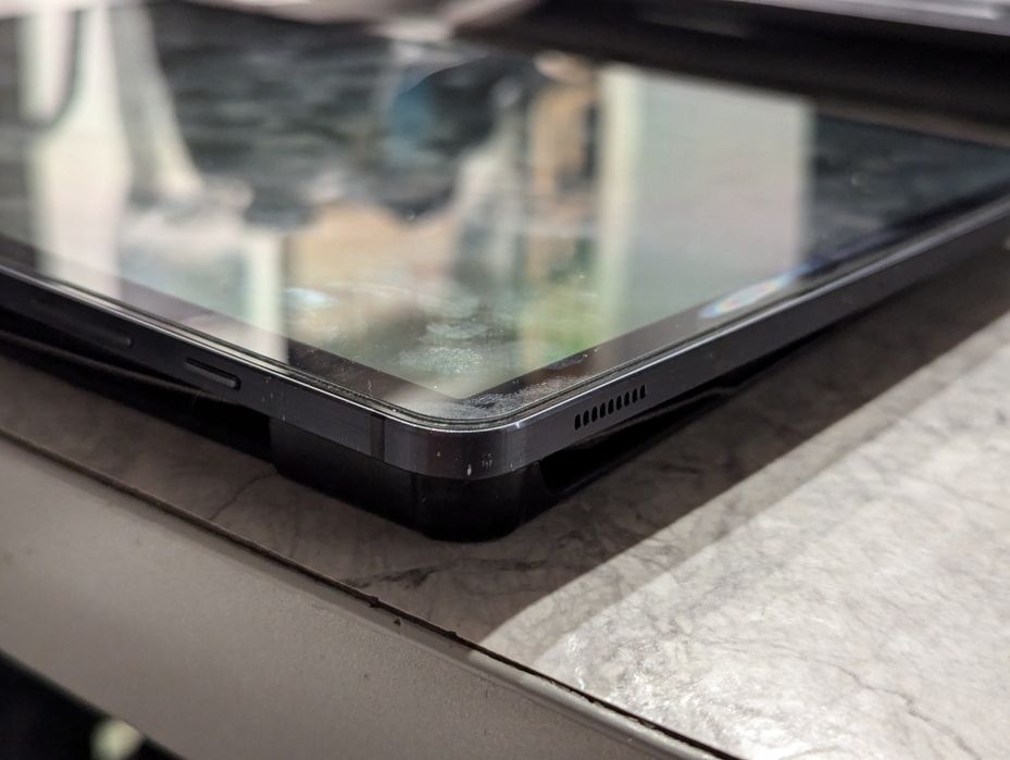 Samsung  tab s7 Plus  6/128 super AMOLED 12.4