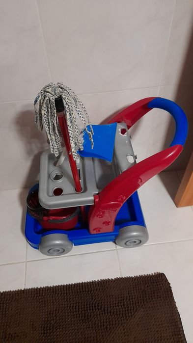Carrinho Brinquedo de limpeza