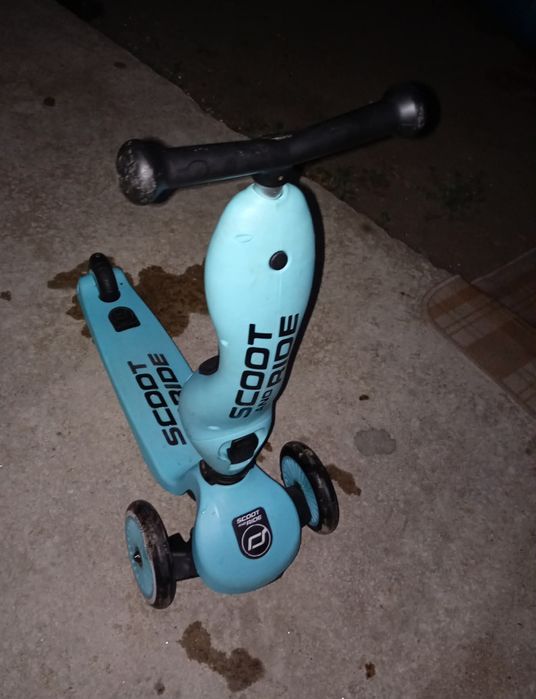 Trotinete infantil mais capacete