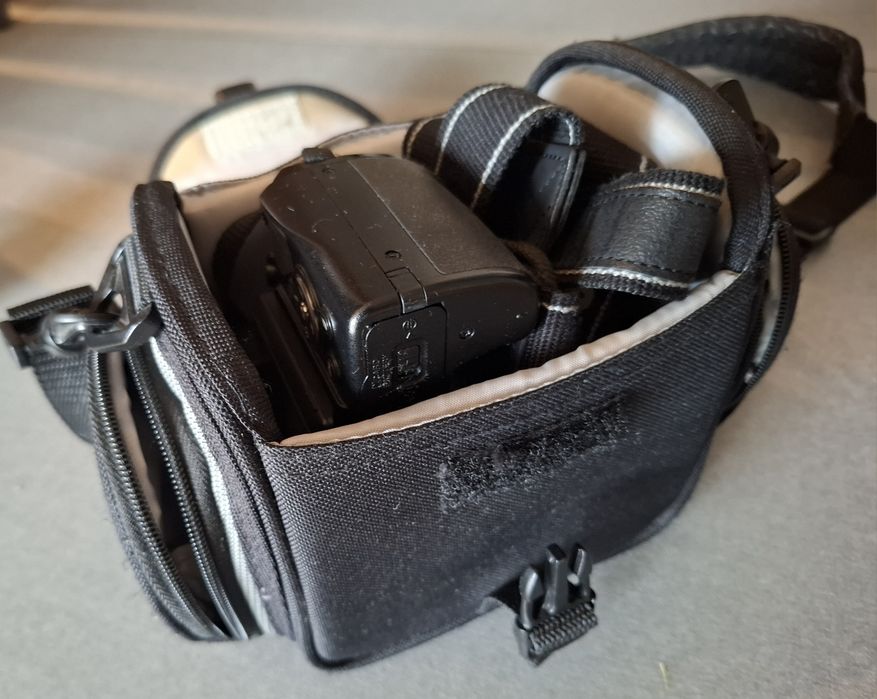 Nikon 	Coolpix P100