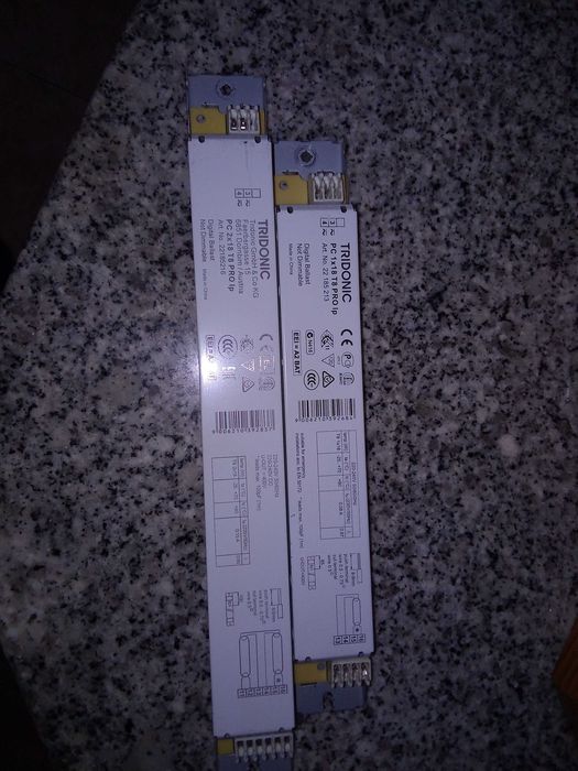 Electronic Ballasts64861691822210121