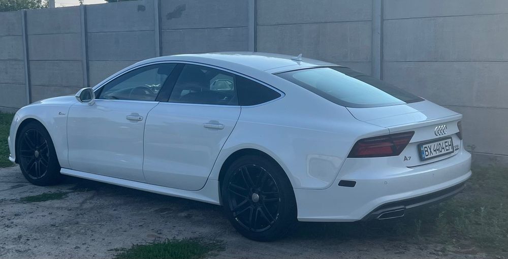 Audi A7 Sportback 2017 VIN WAUW2AFC1HN086863 фото оголошення 7 з 15