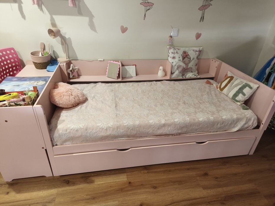 Cama dupla solteiro rosa
