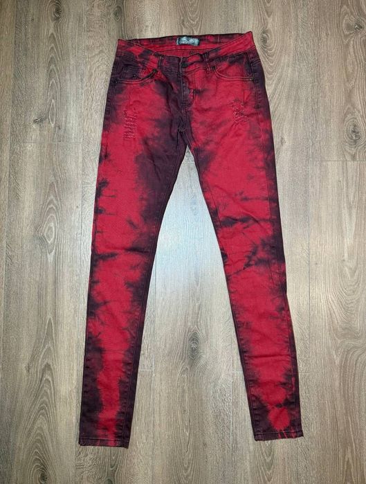 Жіночі джинси Rock Rebel by EMP в стилі панк, рок та готика, тай-дай