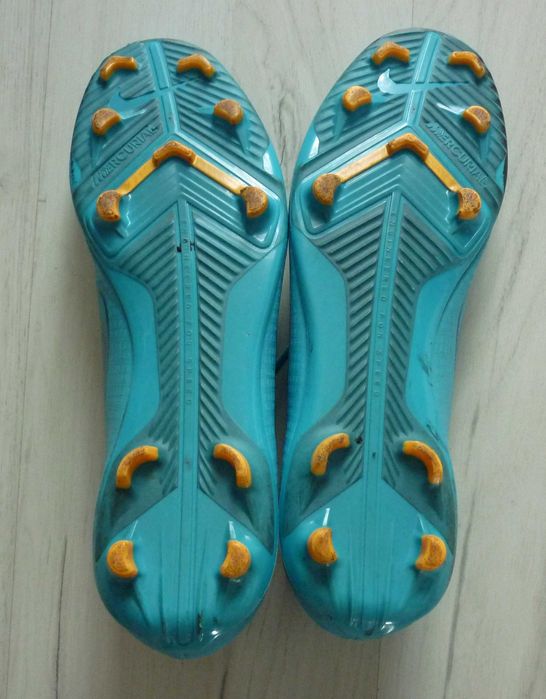 Piękne męskie buty sportowe korki NIKE MERCURIAL r. 46 wkł 30 cm skóra