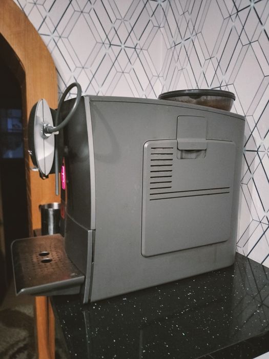 Ekspres ciśnieniowy do kawy