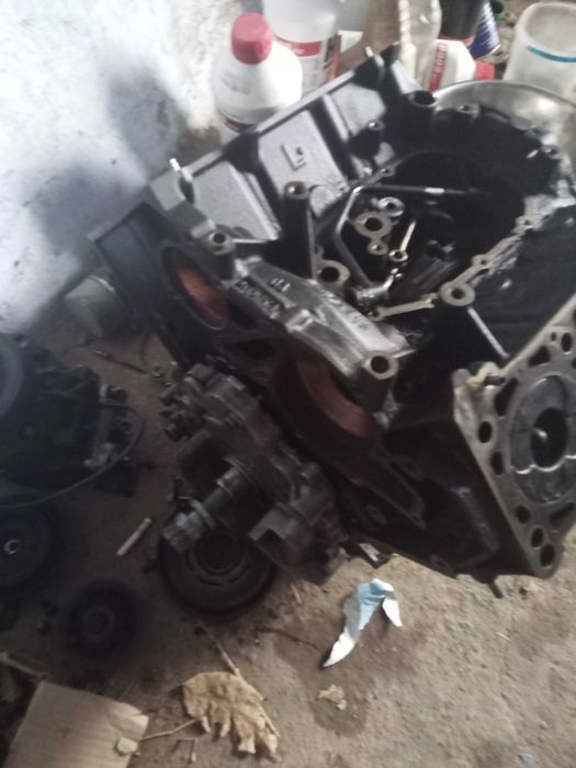 Блок двигателя BDG 059100103TX, и комплектующие