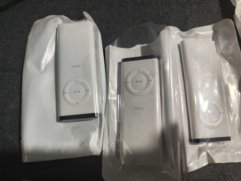 Genuine Apple Remote For Ipod Imac Macbook Pro Mac Mini 3 unidades