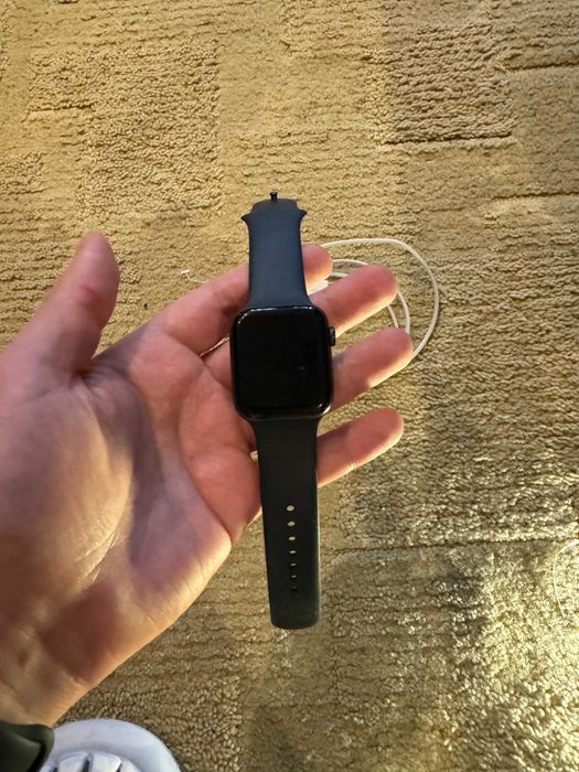 Apple Watch SE 44mm (1-го покоління)