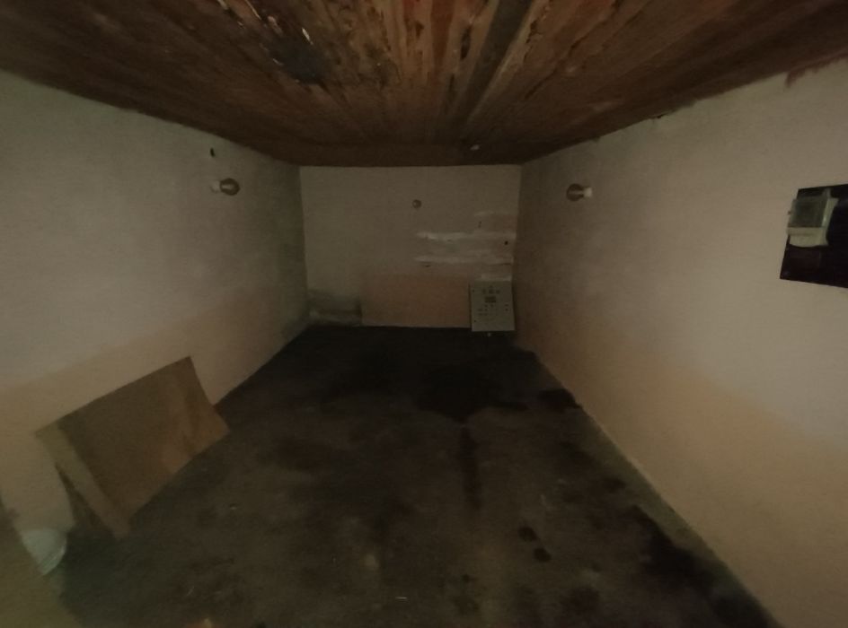 Продам капітальний гараж