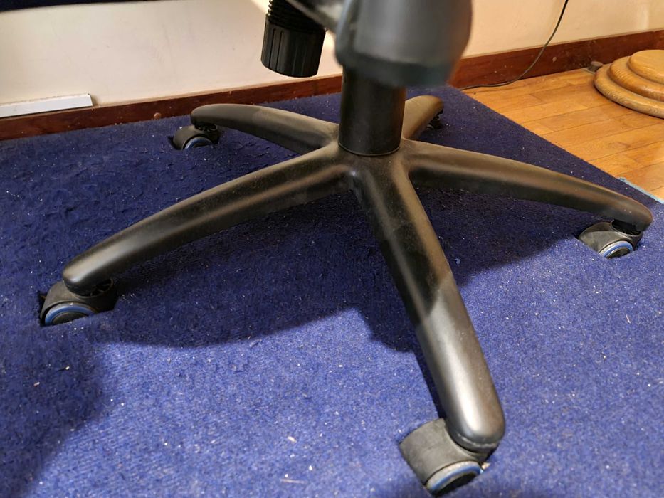 Cockpit de Simulação de Corridas em Madeira (sem volante+pedais)