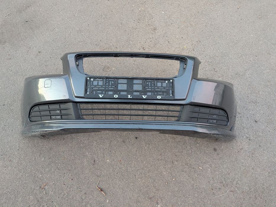 Бампер передній Volvo v50 s40 R-design 2008 2012р
