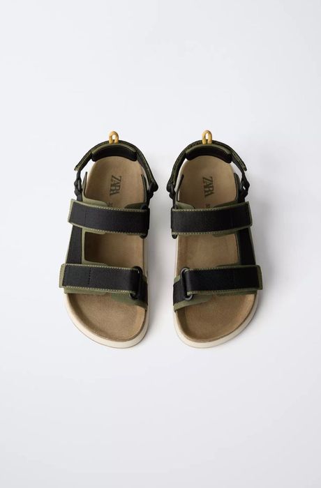 Зручні босоніжки Zara 33 34 35 сандалі 33 34 35 Zara на хлопчика