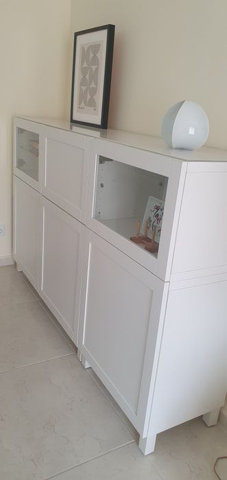 Mobiliário contemporâneo neutro como novo #aparador #besta #ikea