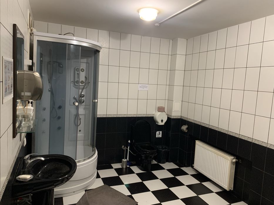 Здамо в оренду комерційне приміщення в с Боратин