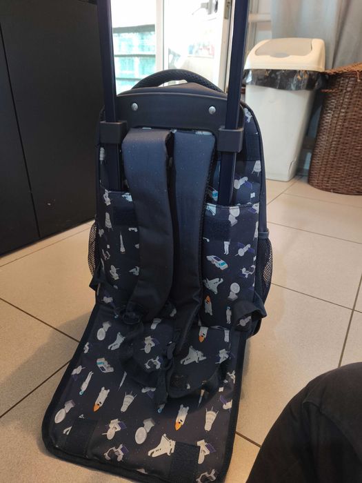 Mochila Space com rodas