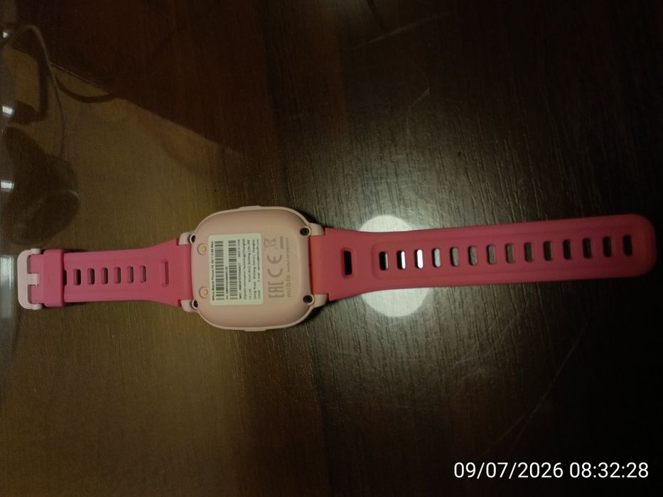 Дитячий годинник-телефон Mibro P6, 1.4", 240x280, GPS, 2MP, 900мА·год, 2АТM, рожевий Официальный
