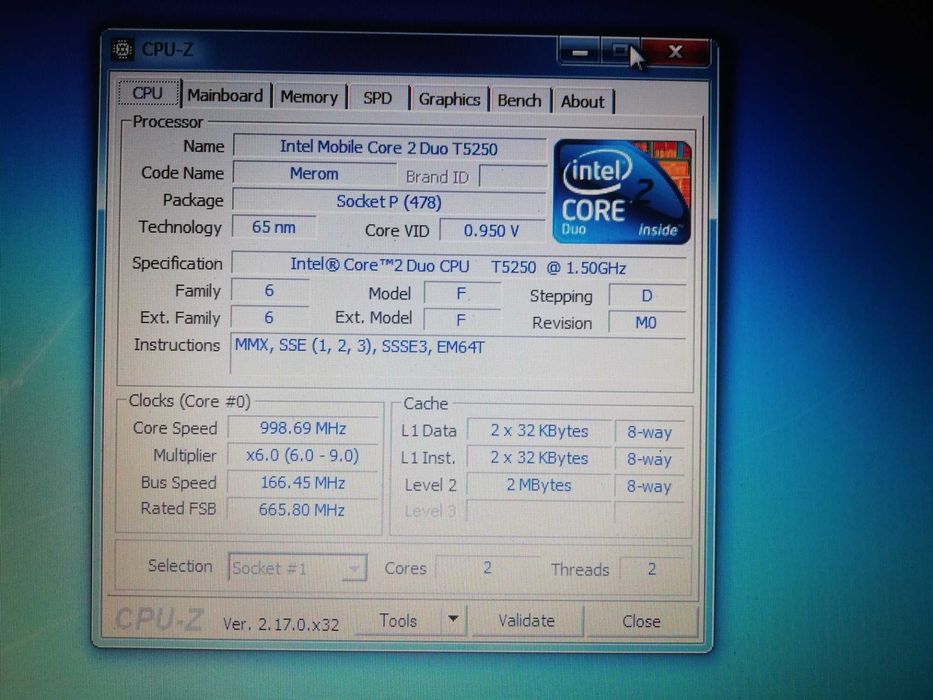Ноутбук ASUS X51L 15.4" (3GB DDR2, Core 2 Duo)
