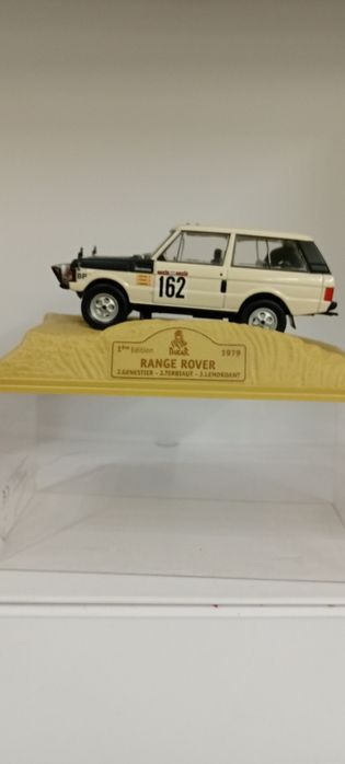 Miniaturas 1/43 dakar sem caixa  acrilica