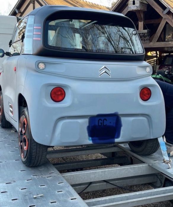 Citroen Ami Azul Claro