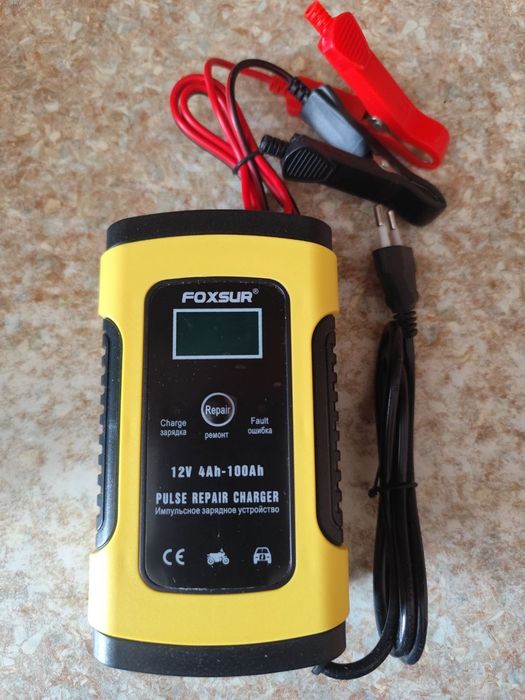 Зарядний пристрій зарядка для автомобільного акумулятора АКБ foxsur