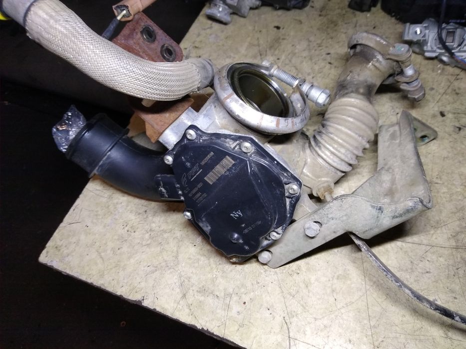 Przepustnica 2.3jtd Ducato 2.3hpi Iveco euro 6 oryginał 16tys przebieg