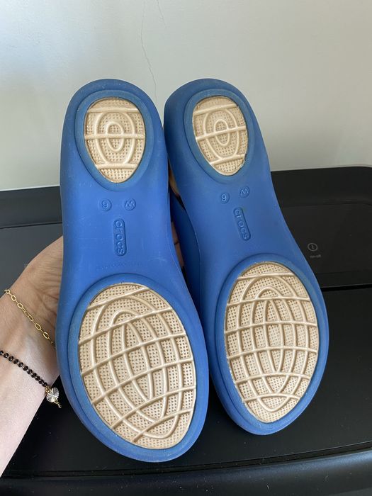 Sandały Crocs Isabella 2 Flat r. 36/37 W6