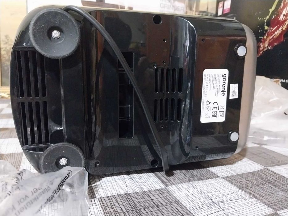 мясорубка Gorenje новая
