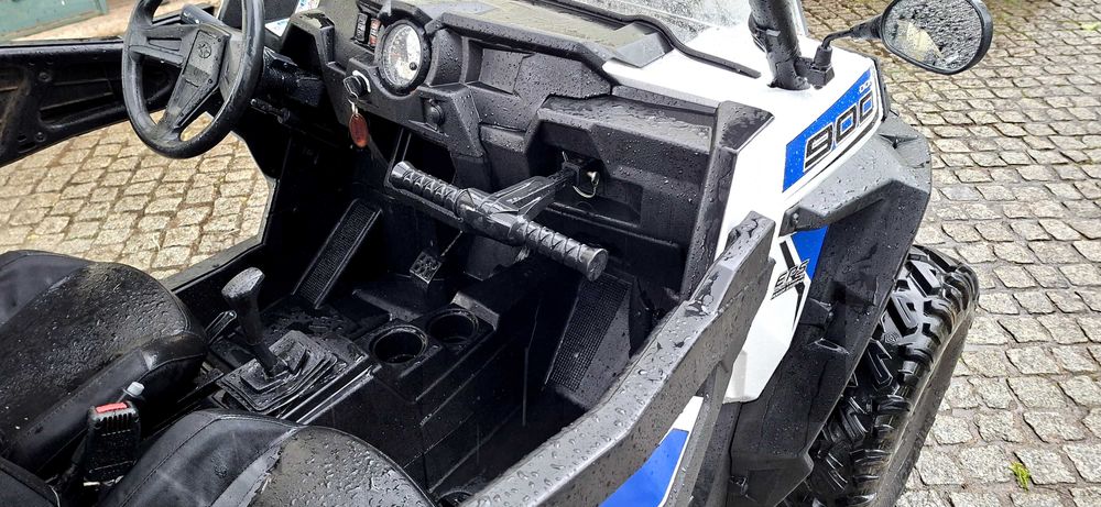 Vende-se Polaris RZR 900