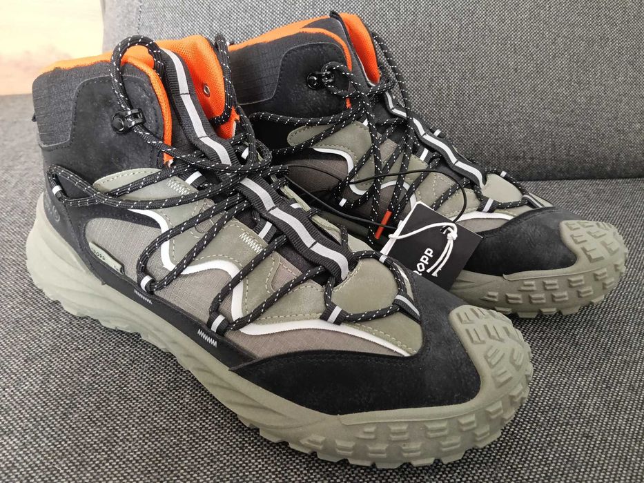 Buty styll Nike ACG Sneakersy za kostkę z elementami  Cropp rozmiar 44 28,5 cm NOWE