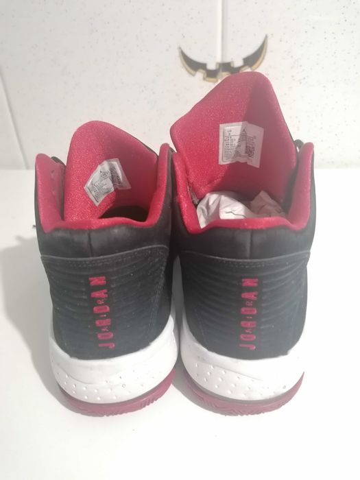 Sapatilhas Jordan Max Aura 2 Originais