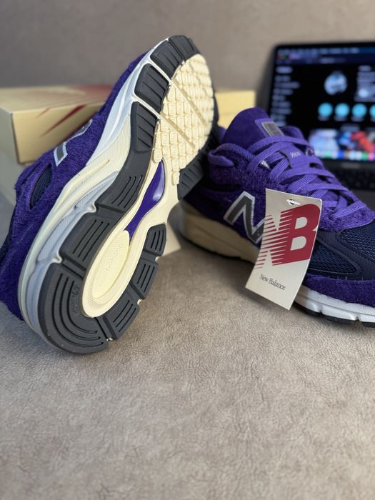 New Balance 990v4 Plum Purple x Teddy Santis оригінал: 6 600 грн