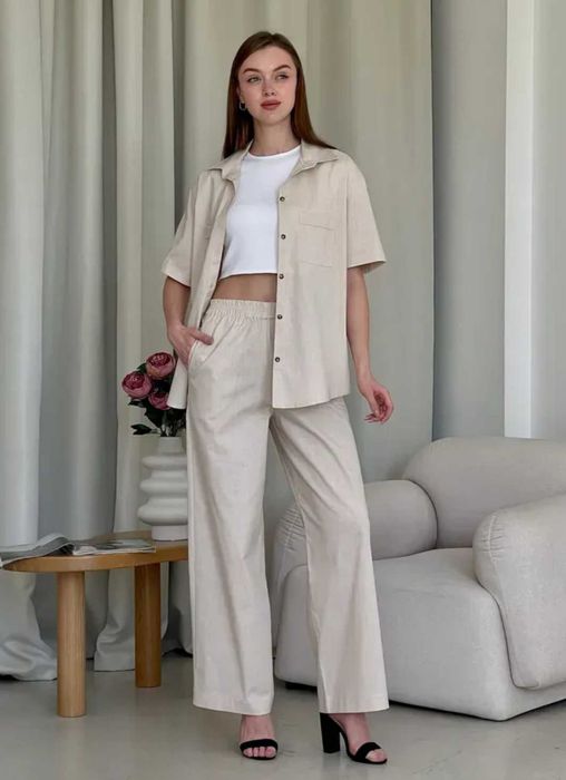 Новий льняний костюм з брюками палаццо та сорочкою