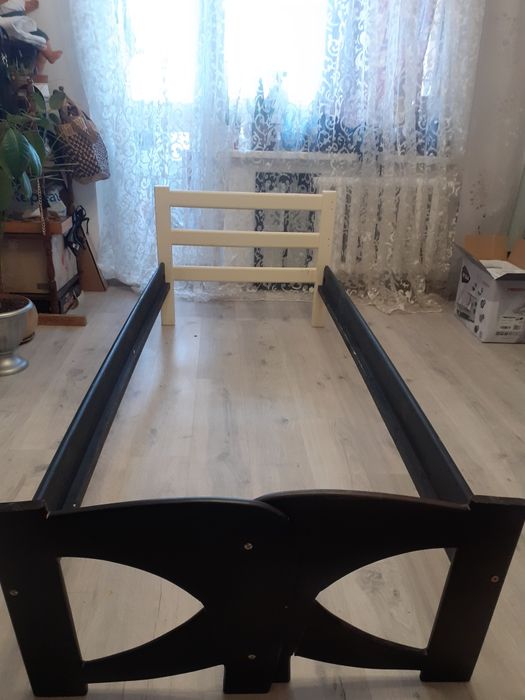 Диван софа кровать.