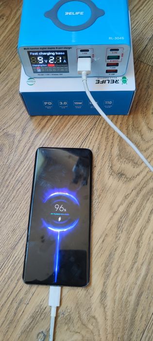 Швидкий зарядний пристрій + бездротове заряджання RELIFE RL-304S 4xUSB