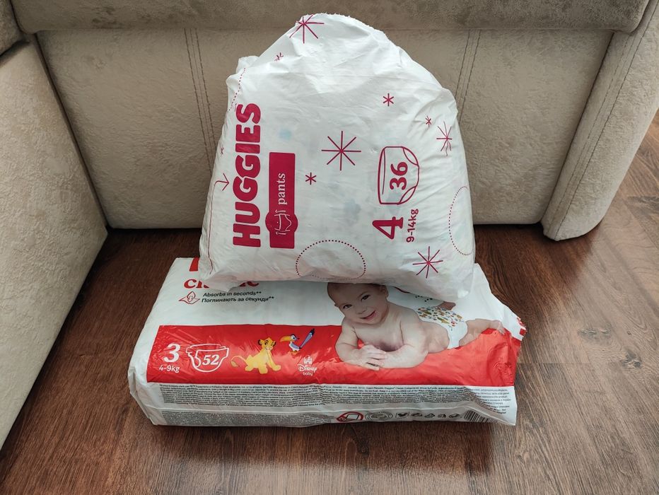 Підгузки памперси Huggies