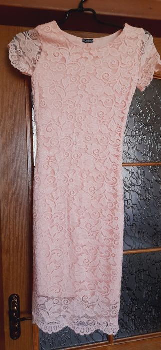 Платтячко ніжного персикового кольору у розмірі S,