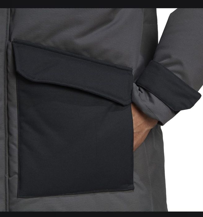 Чоловічий пуховик adidas оригінал. Розмір М