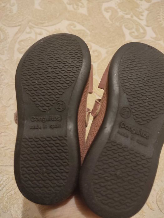 Sapatos 21 como novos - Conguitos