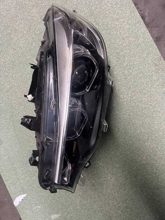 Otica esquerda BMW 418/420/430 F32 F33 F36 F80 F82