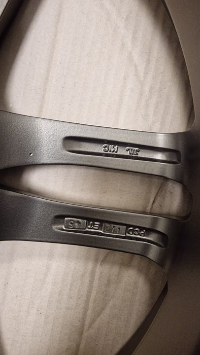 Felgi Aluminiowe  5x112 19" 8.5J ET45 4 sztuki