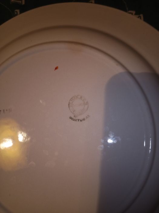 Várias fotos de loiça