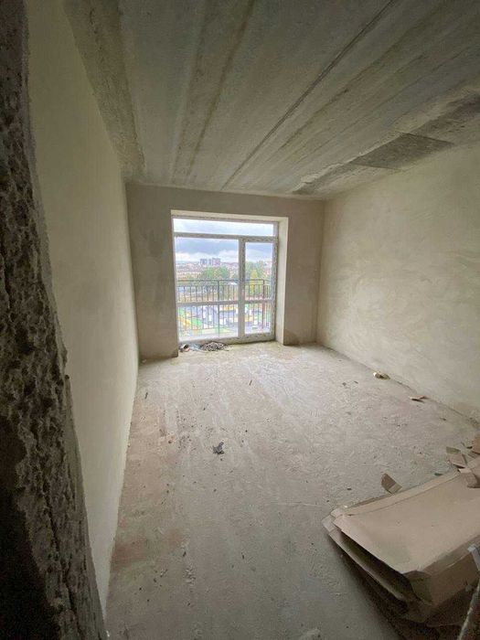 Пропонується до продажу простора двокімнатна квартира