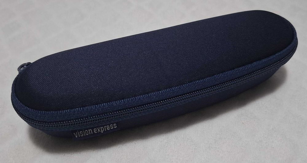 Etui, futerał na okulary, granatowe, Vision express, 4,5x5x17,5cm