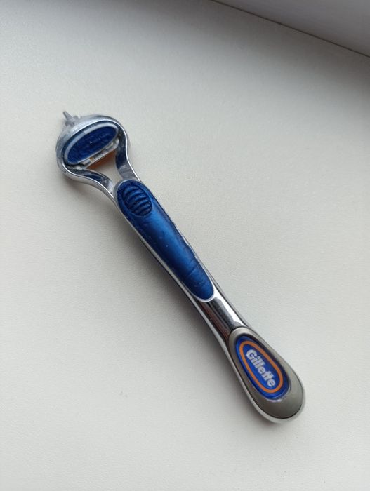 Бритва Gillette Fusion 5 станок для бритья