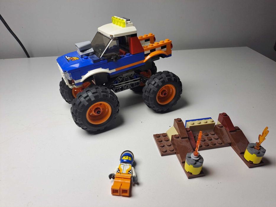 LEGO SET 60180-1 - Monster Truck