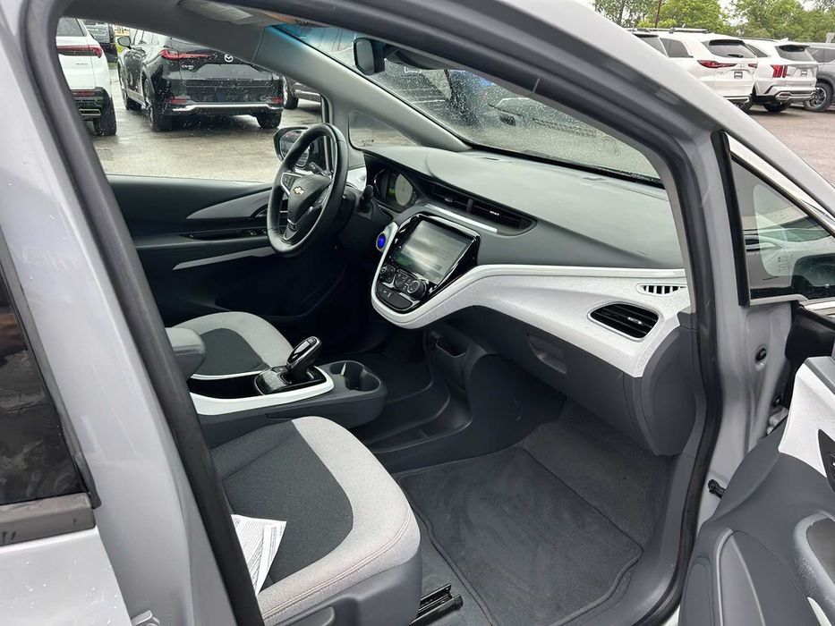 Chevrolet Bolt EV LT      2021