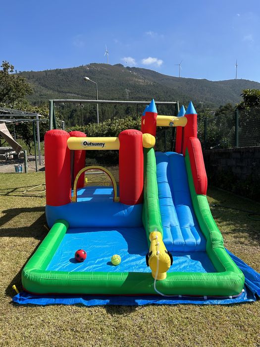 Aluguer Insuflável Crianças