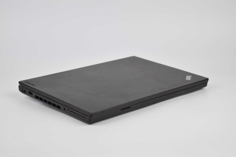 Lenovo ThinkPad T470p i5-7300HQ 8/16гб ssd 256/480гб 14" IPS Ноутбук