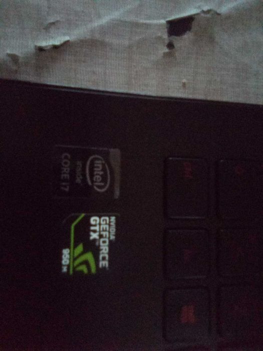 Portátil gaming asus rog com extras